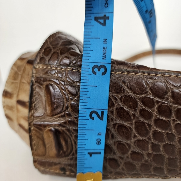 Sondra Roberts Croc Embossed Bag Purse - Picture 14 of 14